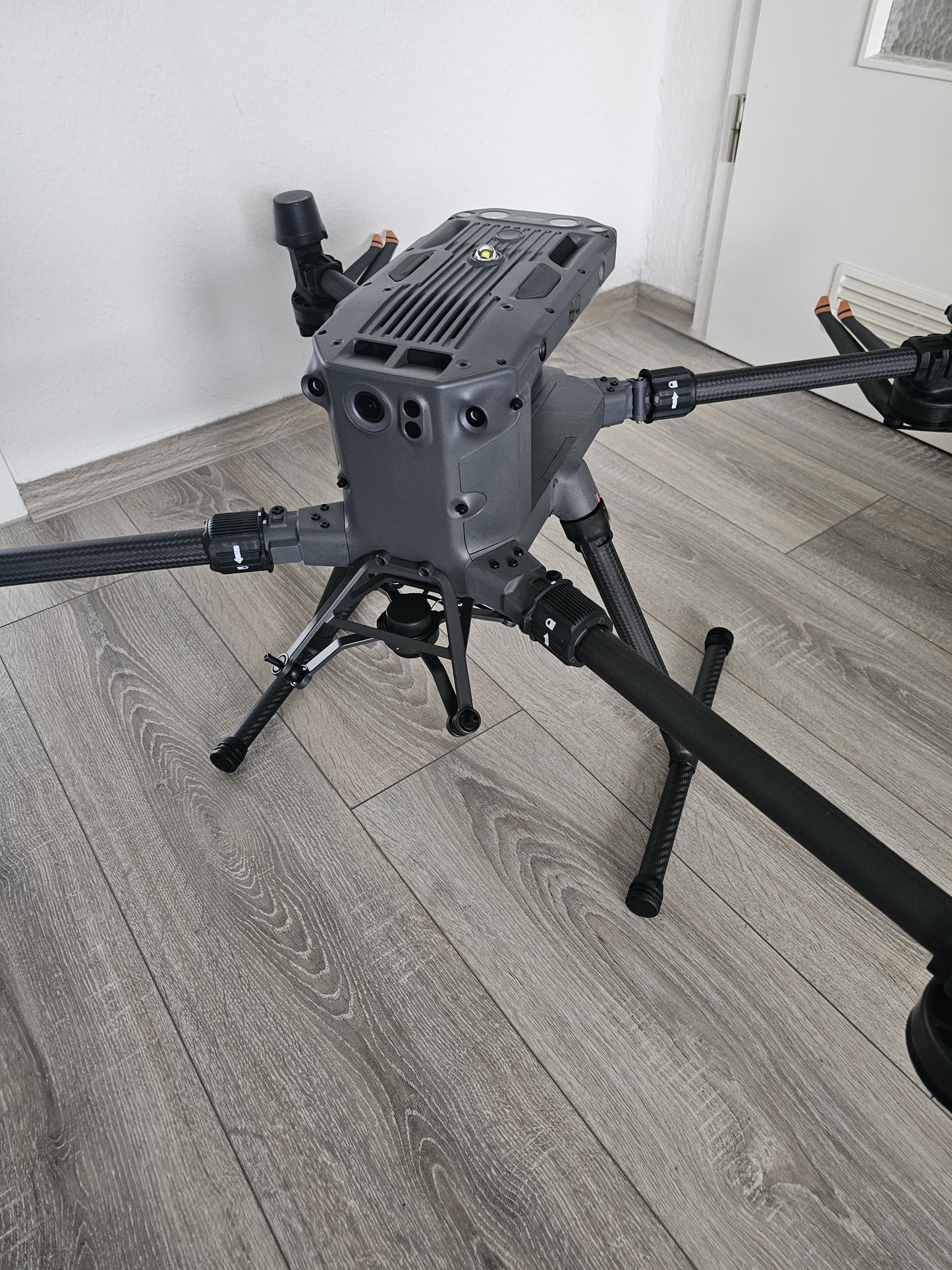 DJI Matrice 350 RTK GEBRAUCHT ohne Akkus