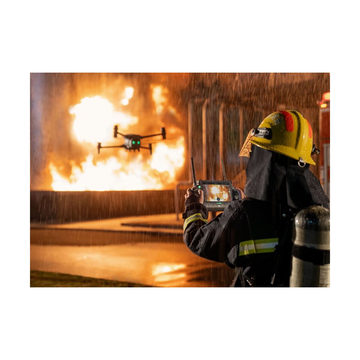 DJI Matrice M30T (ohne Akkus / inkl. 12 Monate DJI Care Enterprise Basic, 1x Maintenance)