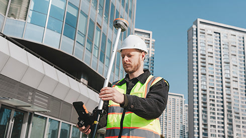 CHCNAV i76 Handflächengroßes GNSS mit visueller Absteckung