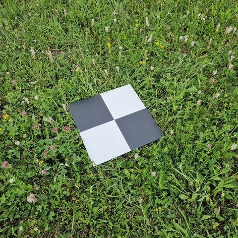 Bodenmarkierung, ca 40*40 cm, Schachbrett